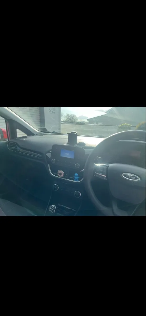 Ford fiesta (172) - Image 4