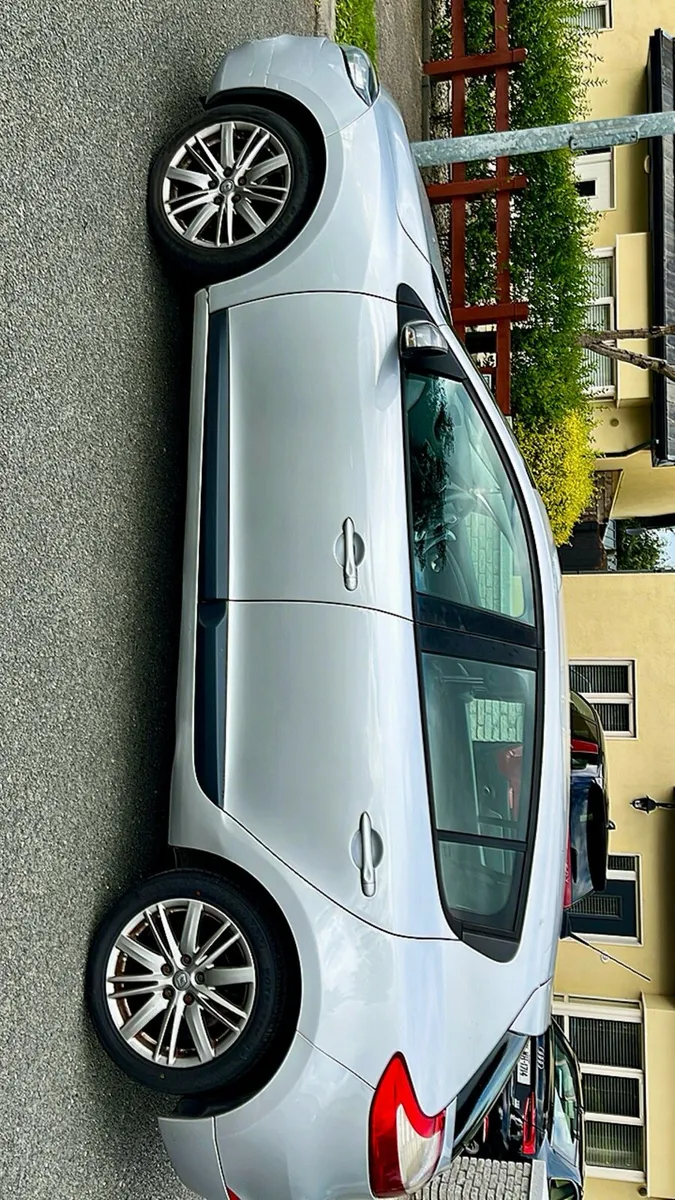Renault Megane TomTom GT Line 2011 *Fresh NCT* - Image 3