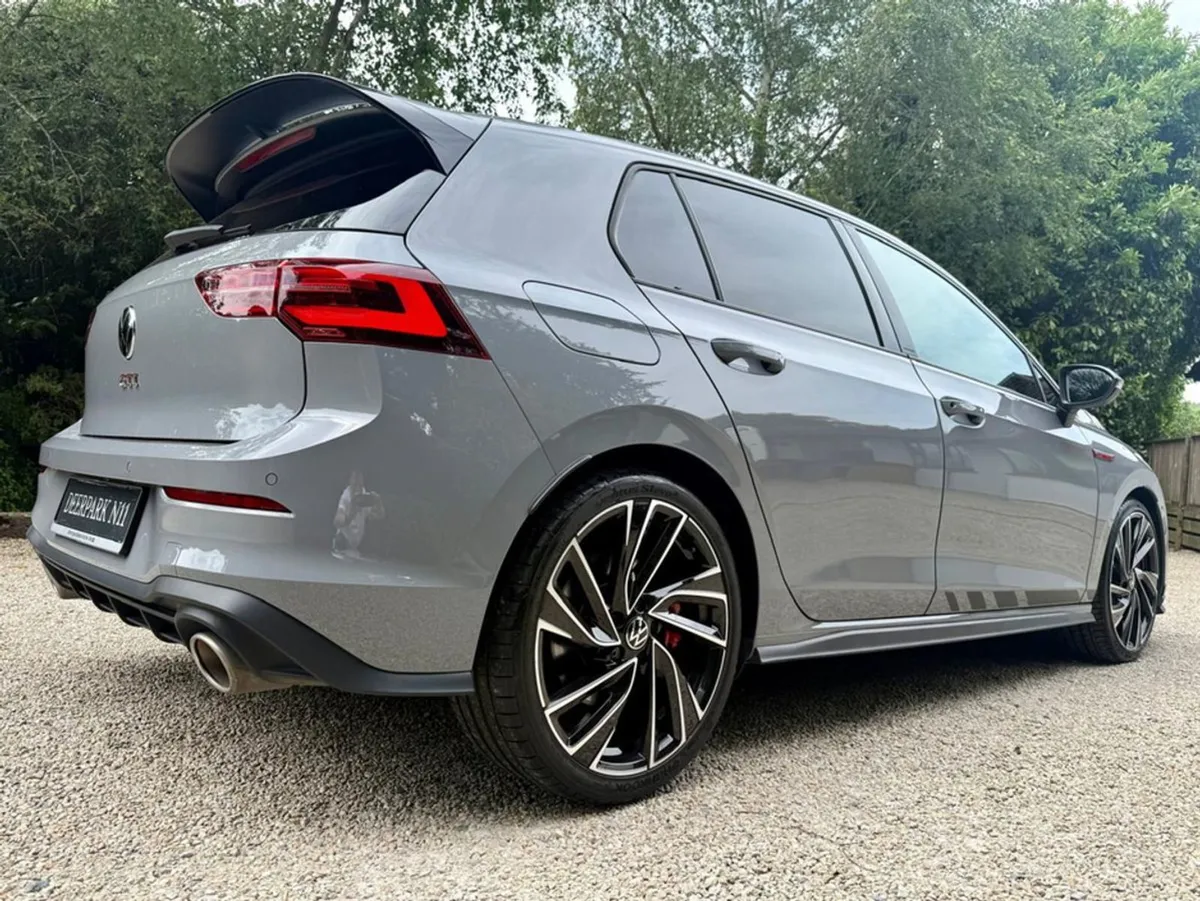 Volkswagen Golf Clubsport GTI TSI 300 BHP - Image 3