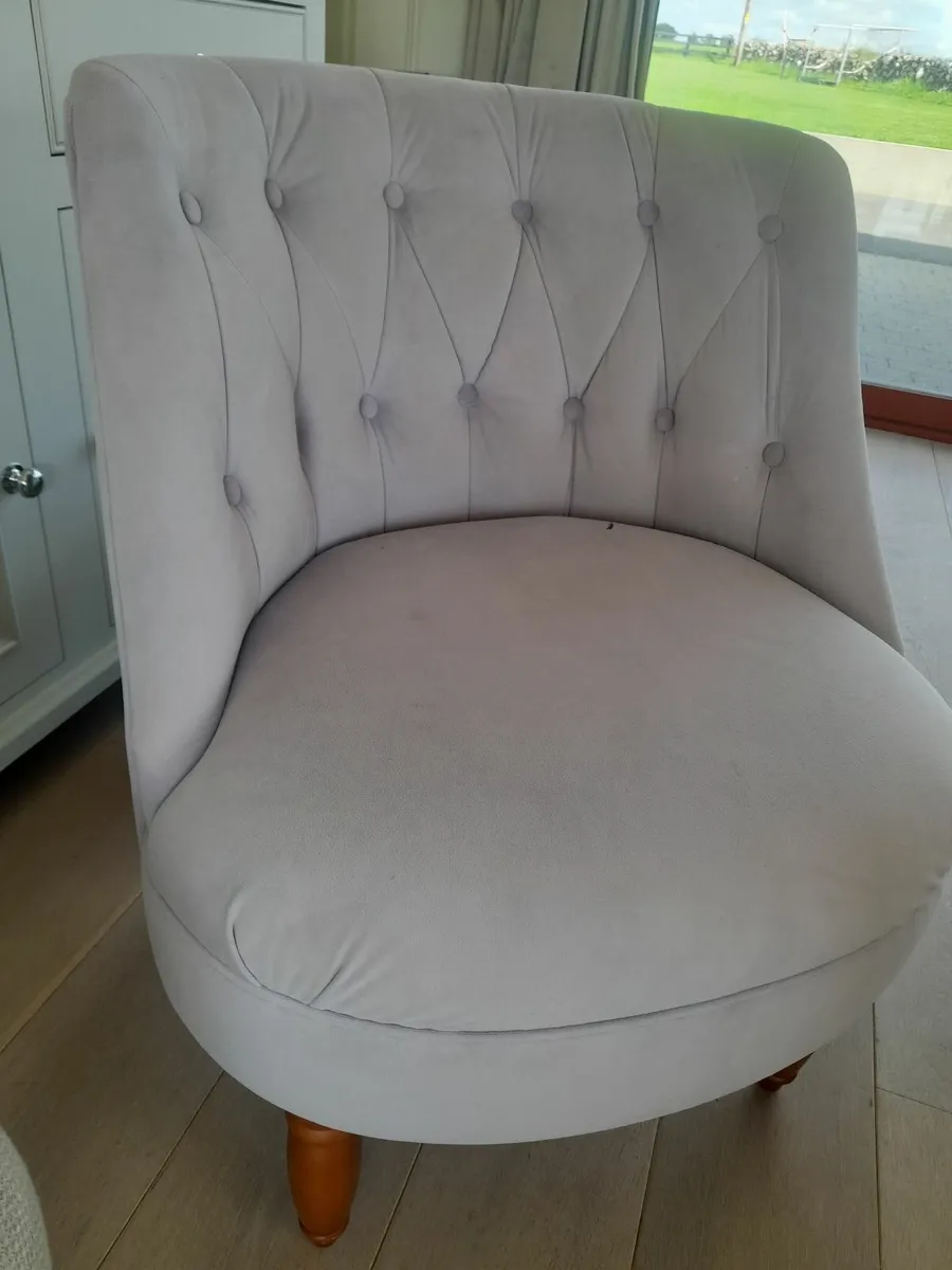 Laura Ashley Polly Accent chair - Image 2