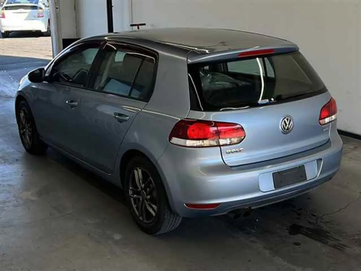 Volkswagen Golf 1.4tsi Comfort Line Auto - Image 2