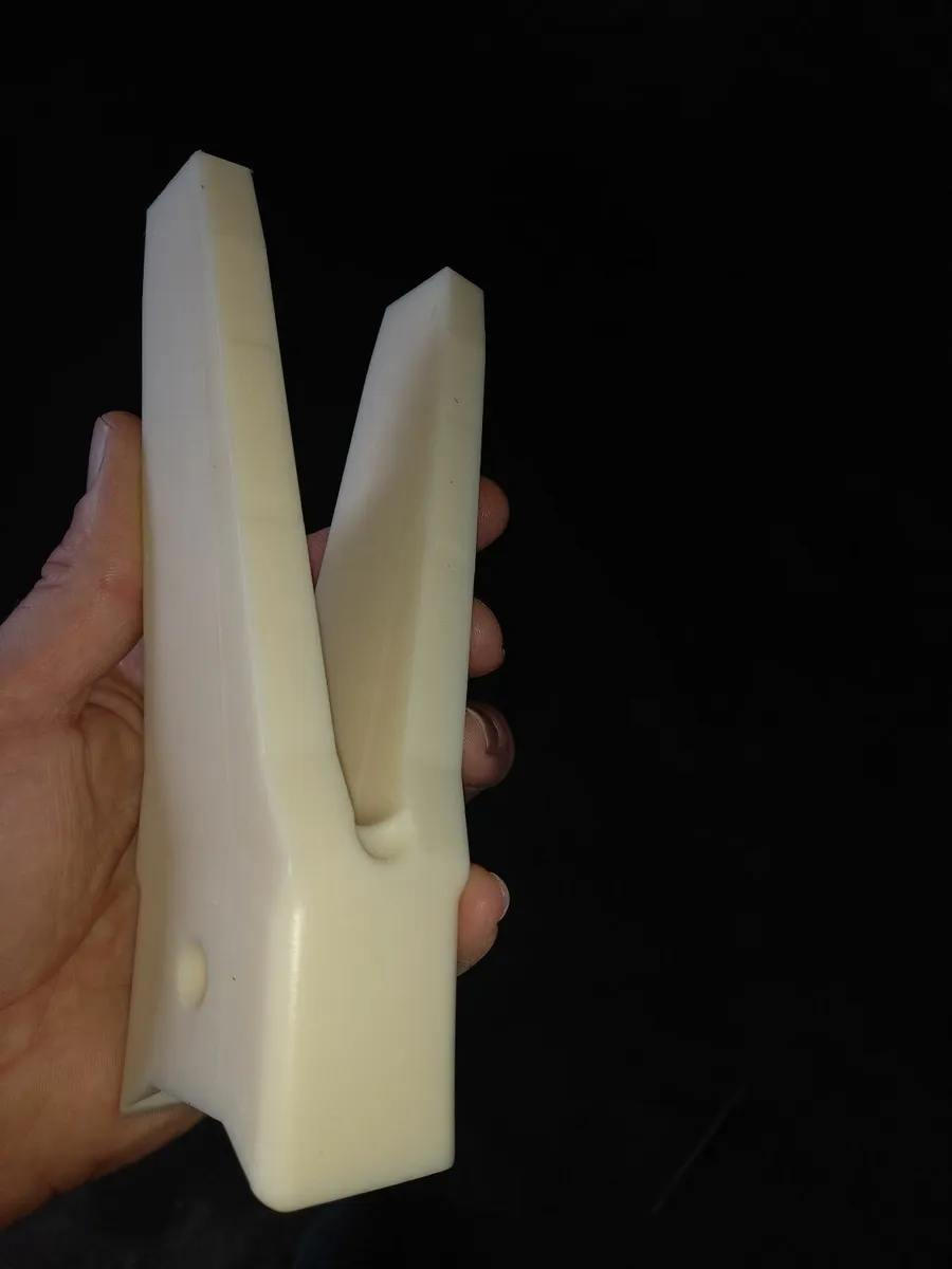Kverneland plastic conditioners tines - Image 4