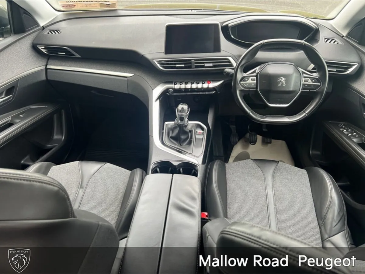 Peugeot 3008 Allure 1.6 Blue HDI 120 4 4DR - Image 4