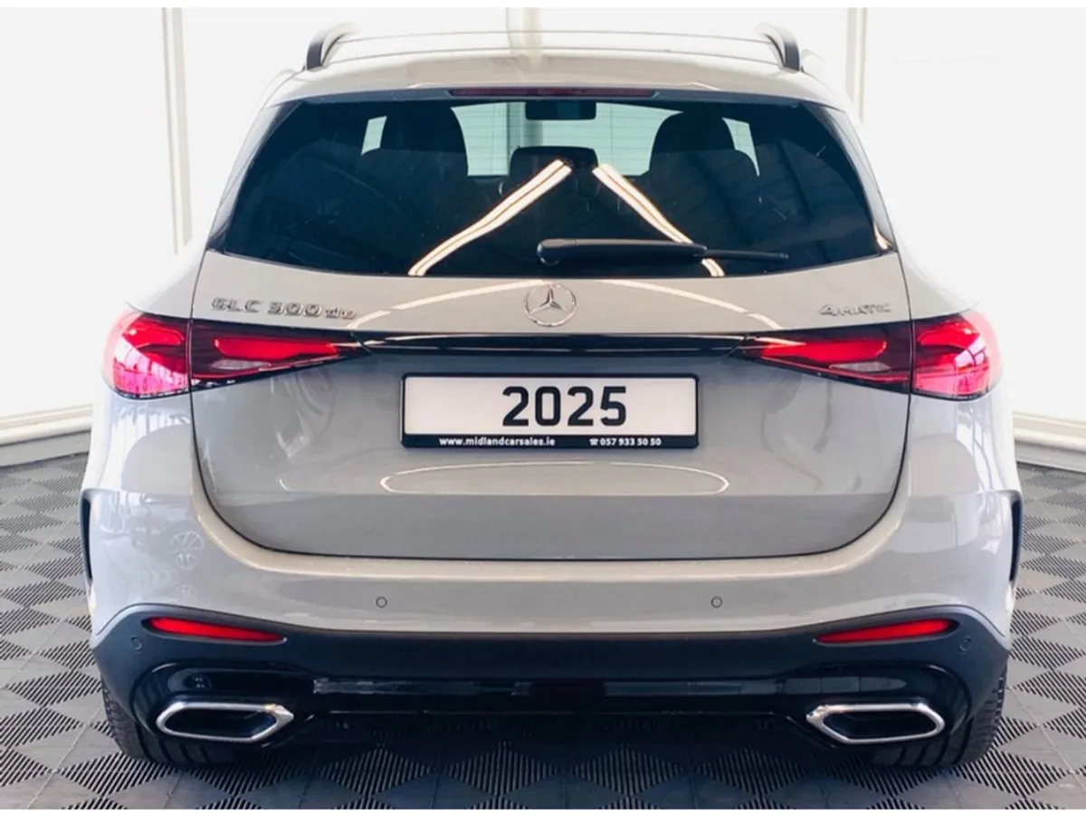 Mercedes-Benz GLC-Class 300 de AMG Urban ED 4matic - Image 4