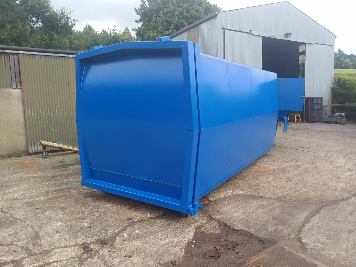 Waste compactor - Image 2