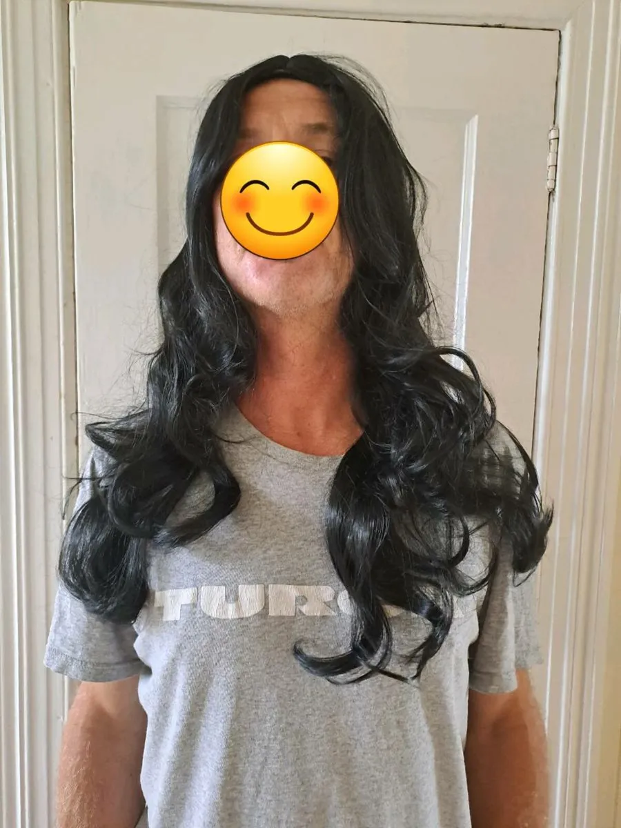 Black curly hair wig - Image 2