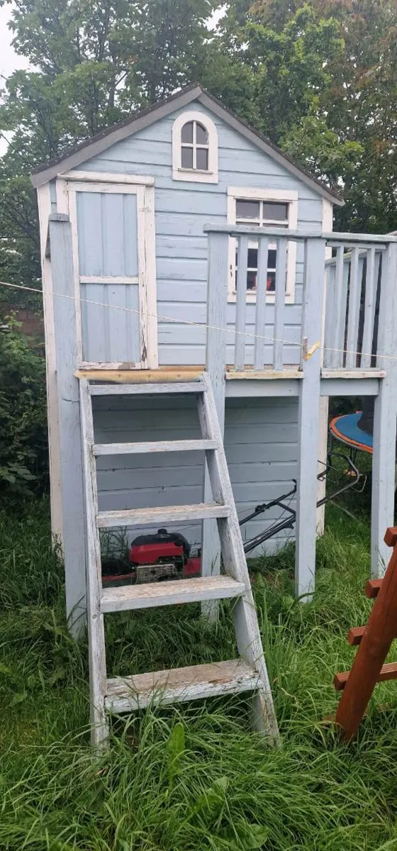 Wooden Playhouse - Image 1