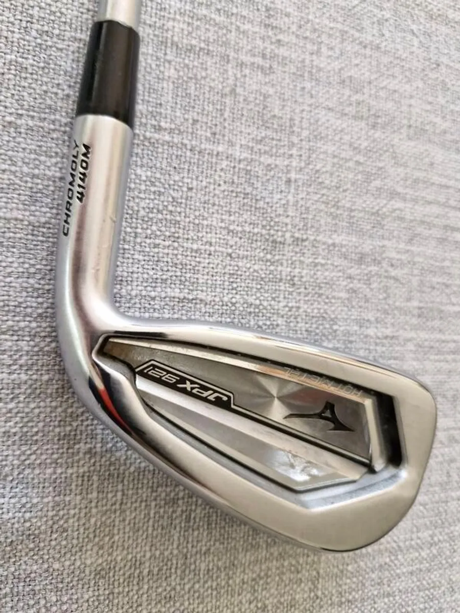 mizuno JPX921 irons - Image 3
