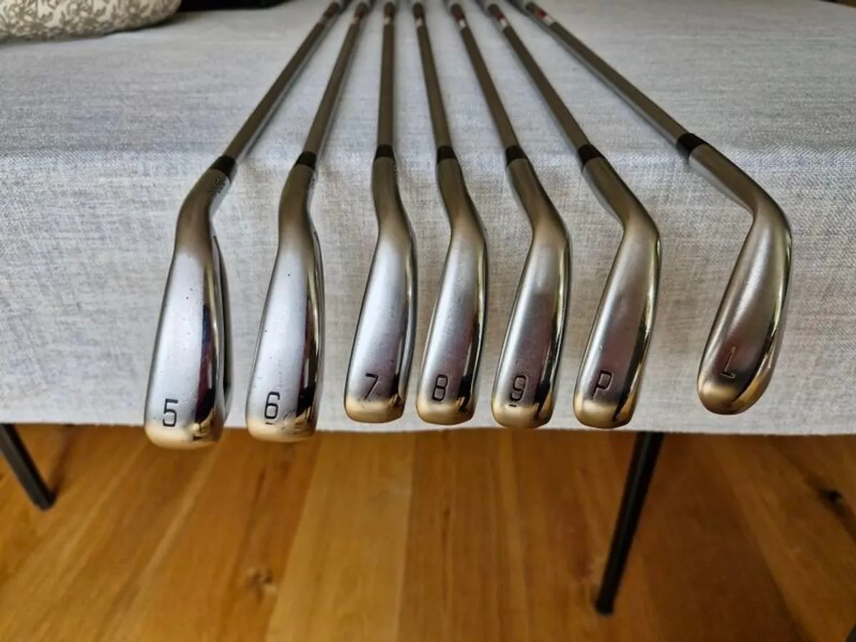 mizuno JPX921 irons - Image 4