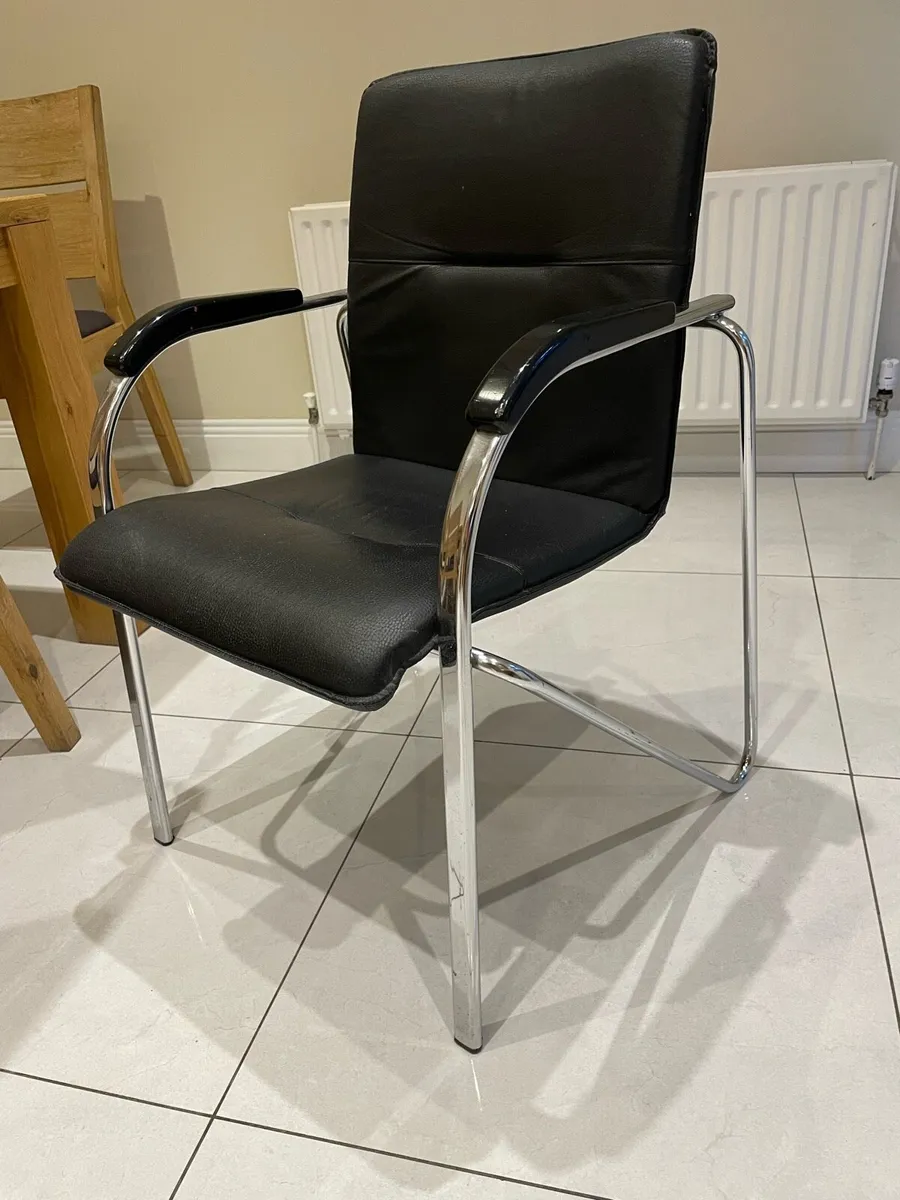 Office chairs - Image 2