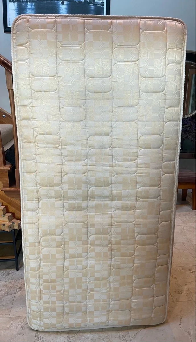 Premium Brand ODearest Thick Single Mattress - Image 2