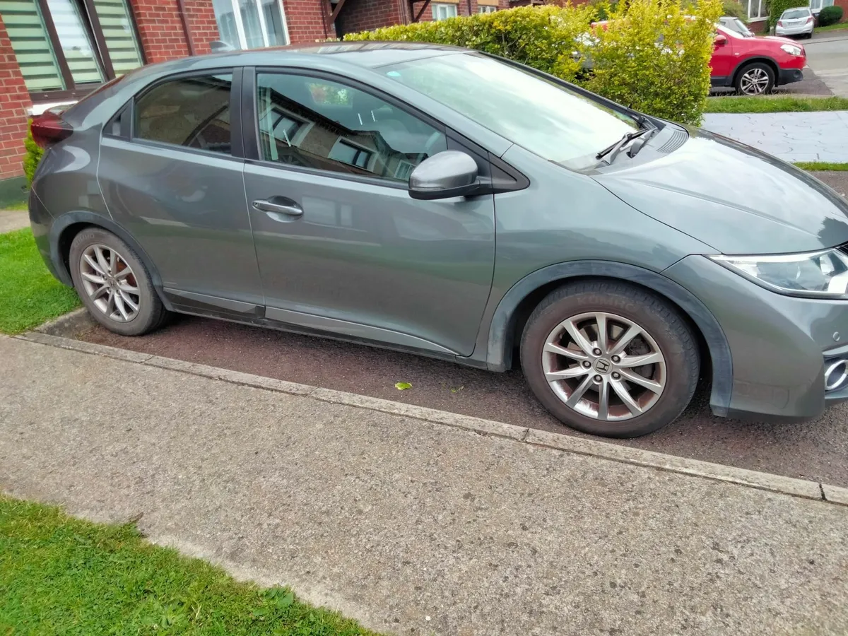 Honda Civic 2016 - Image 4