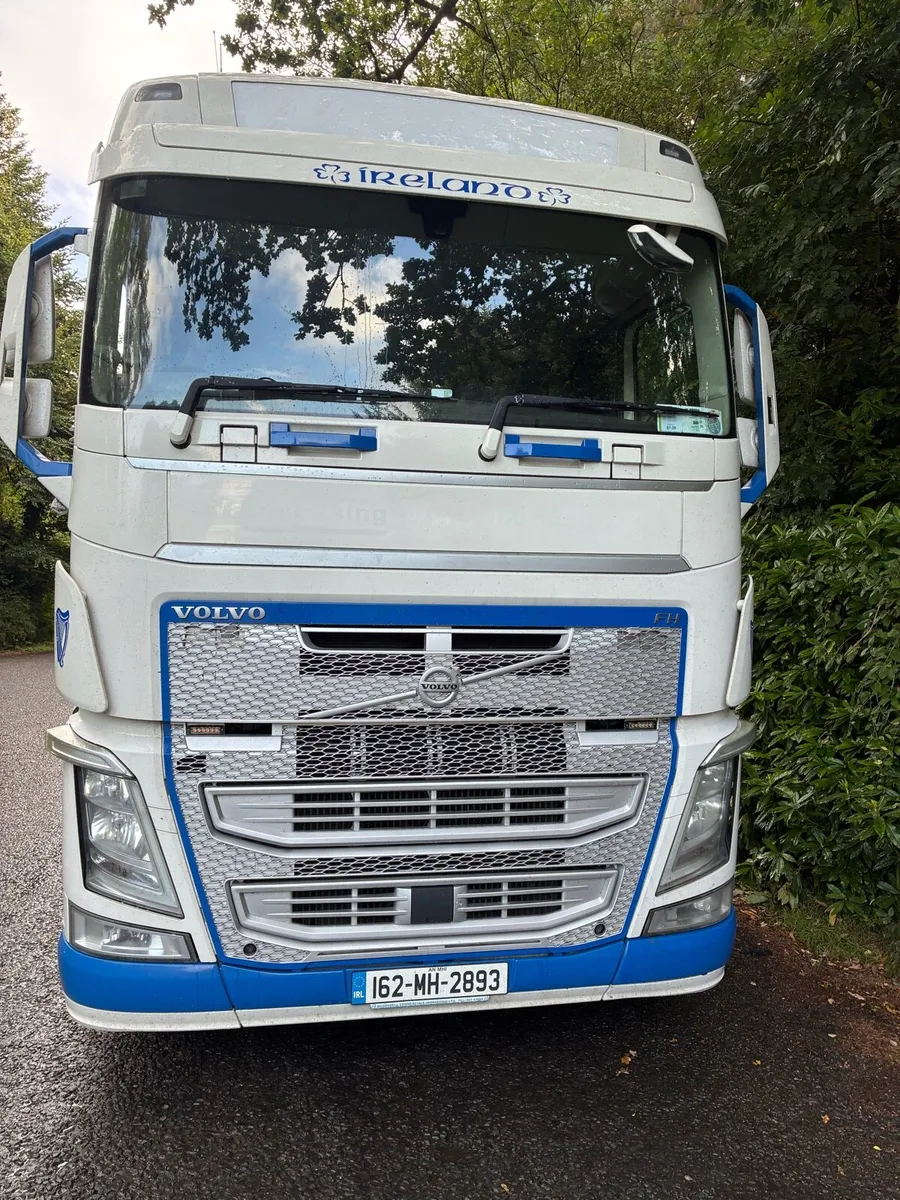 Truck - Image 2
