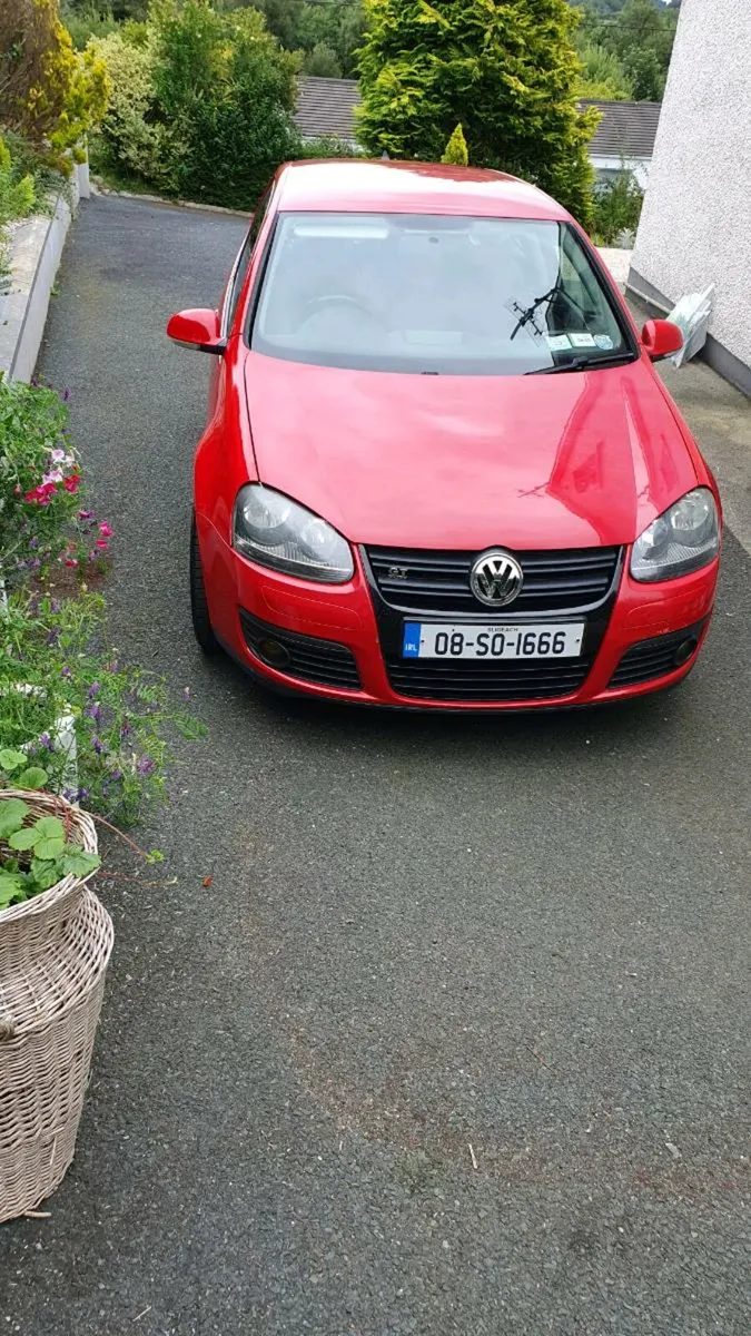 Car - Image 1