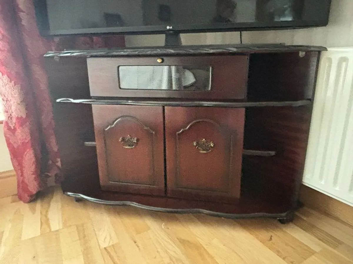 House clearance - Image 1