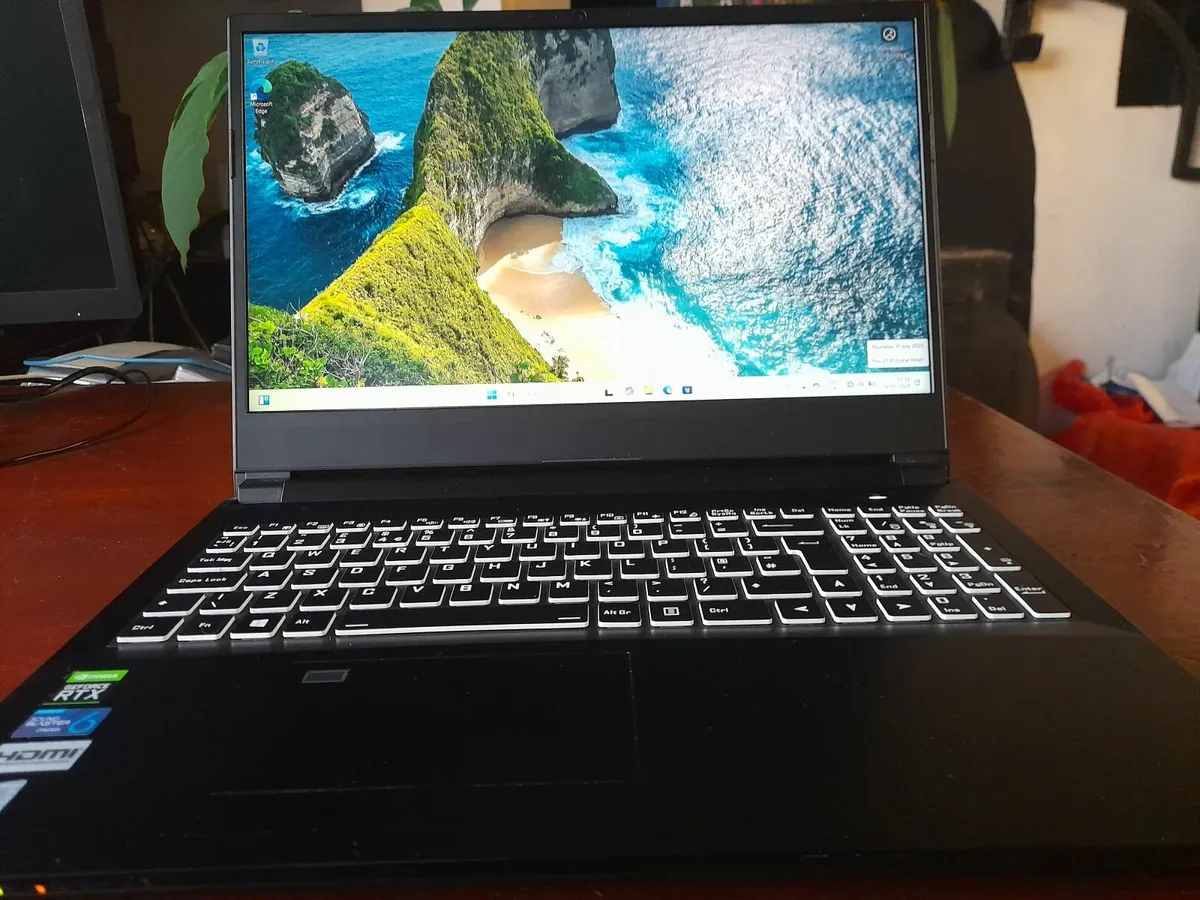 Gaming Laptop - Ryzen CPU - RTX 2060 GPU - Image 2