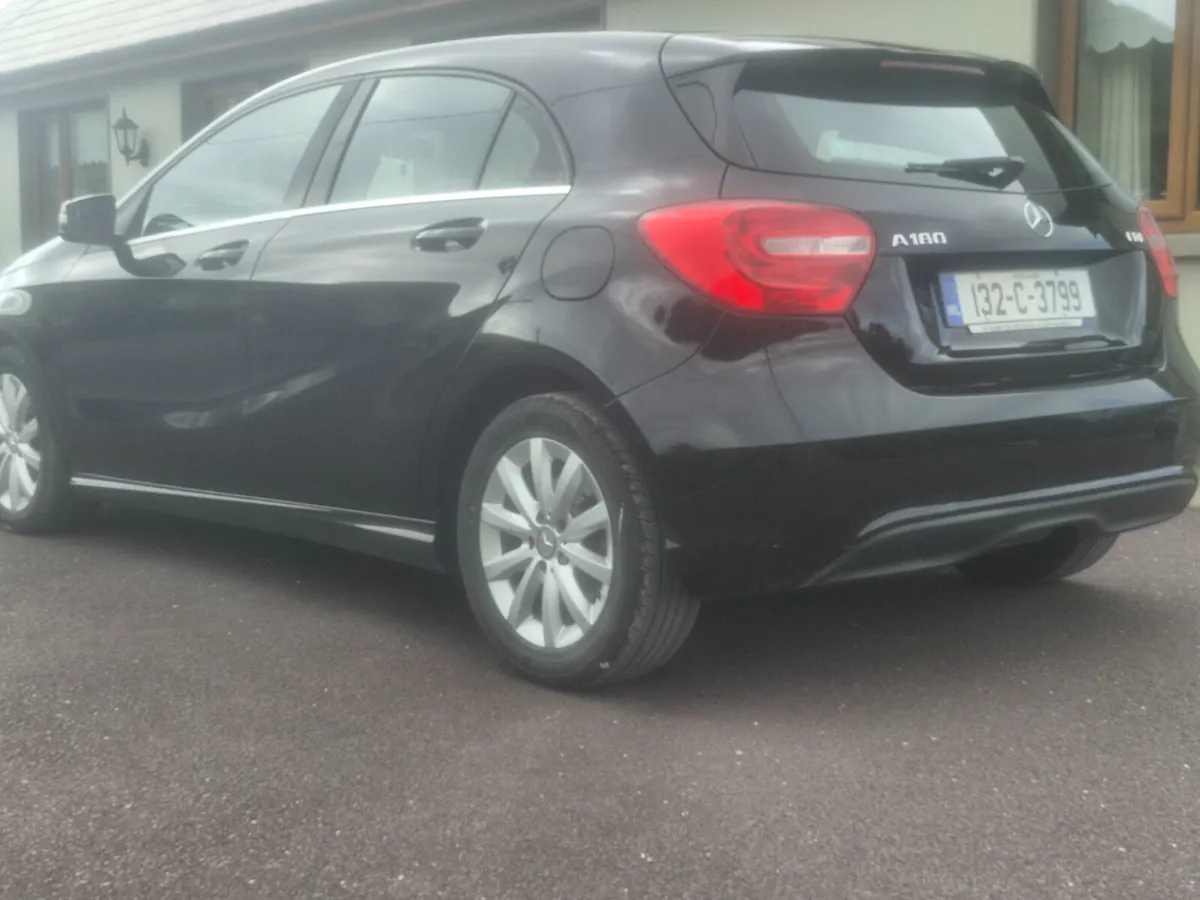 Mercedes-Benz A-Class 2013 - Image 2
