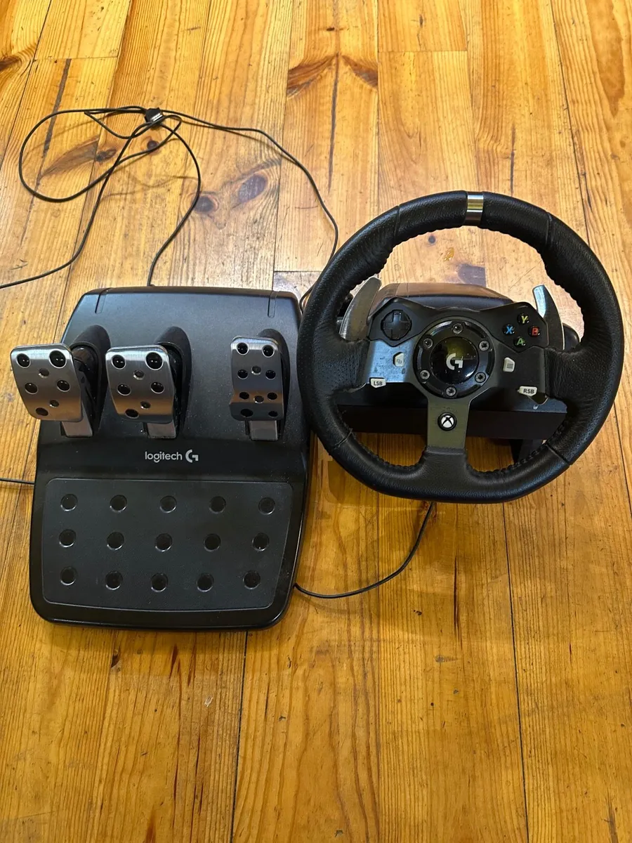 Logitech g20 steering wheel with pedals - Image 3