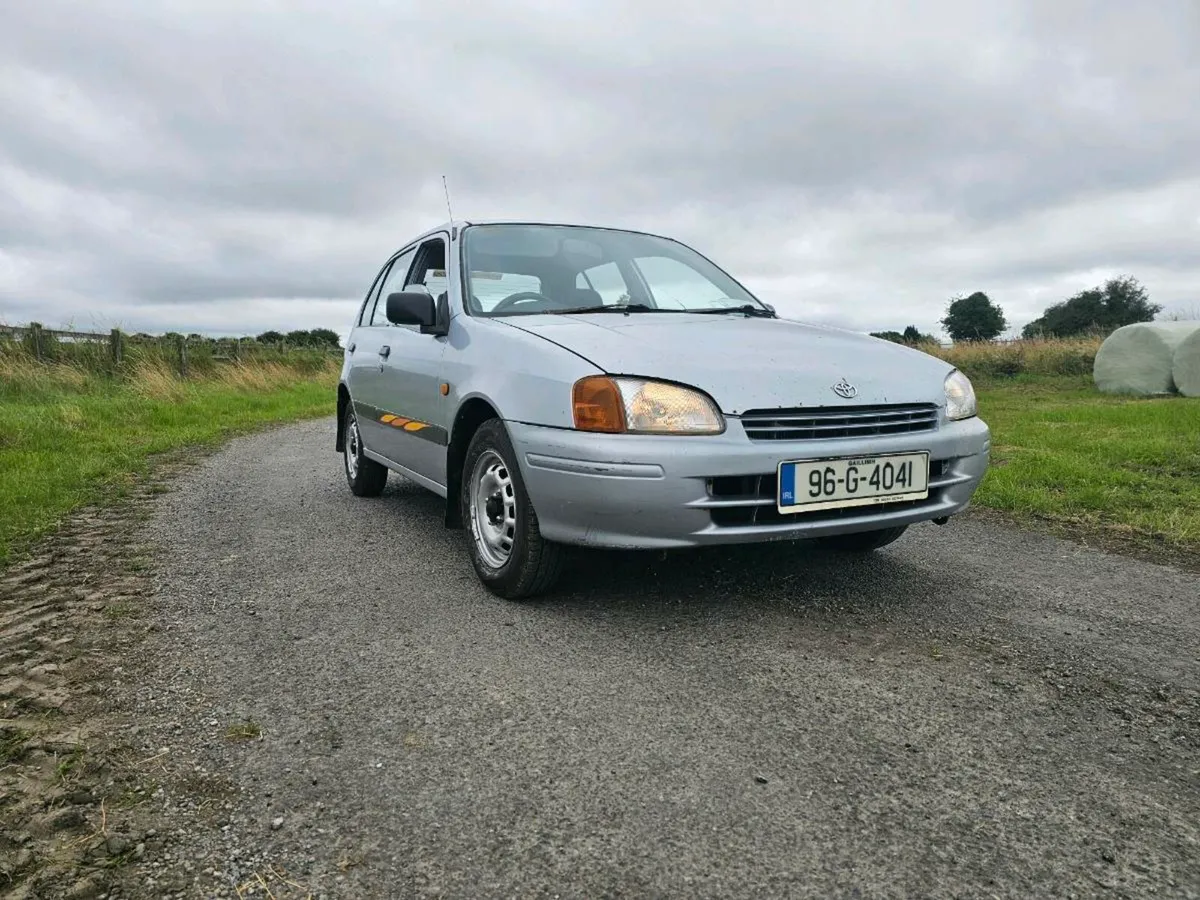 Toyota starlet - Image 1