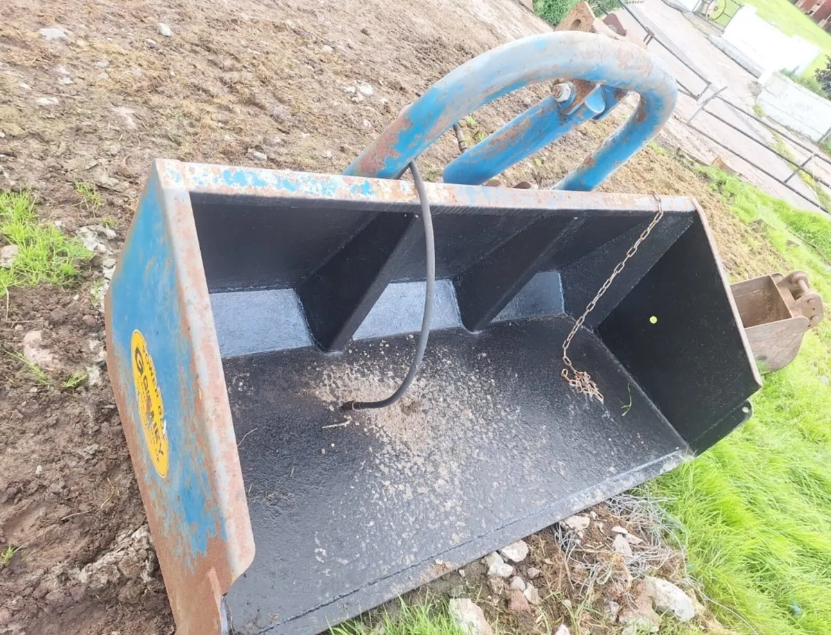 Transport Box - Image 1