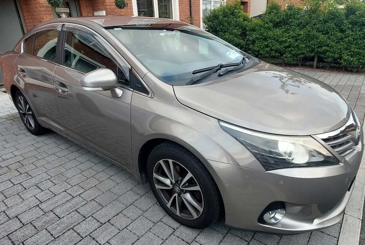 Toyota Avensis 2015 - Image 4