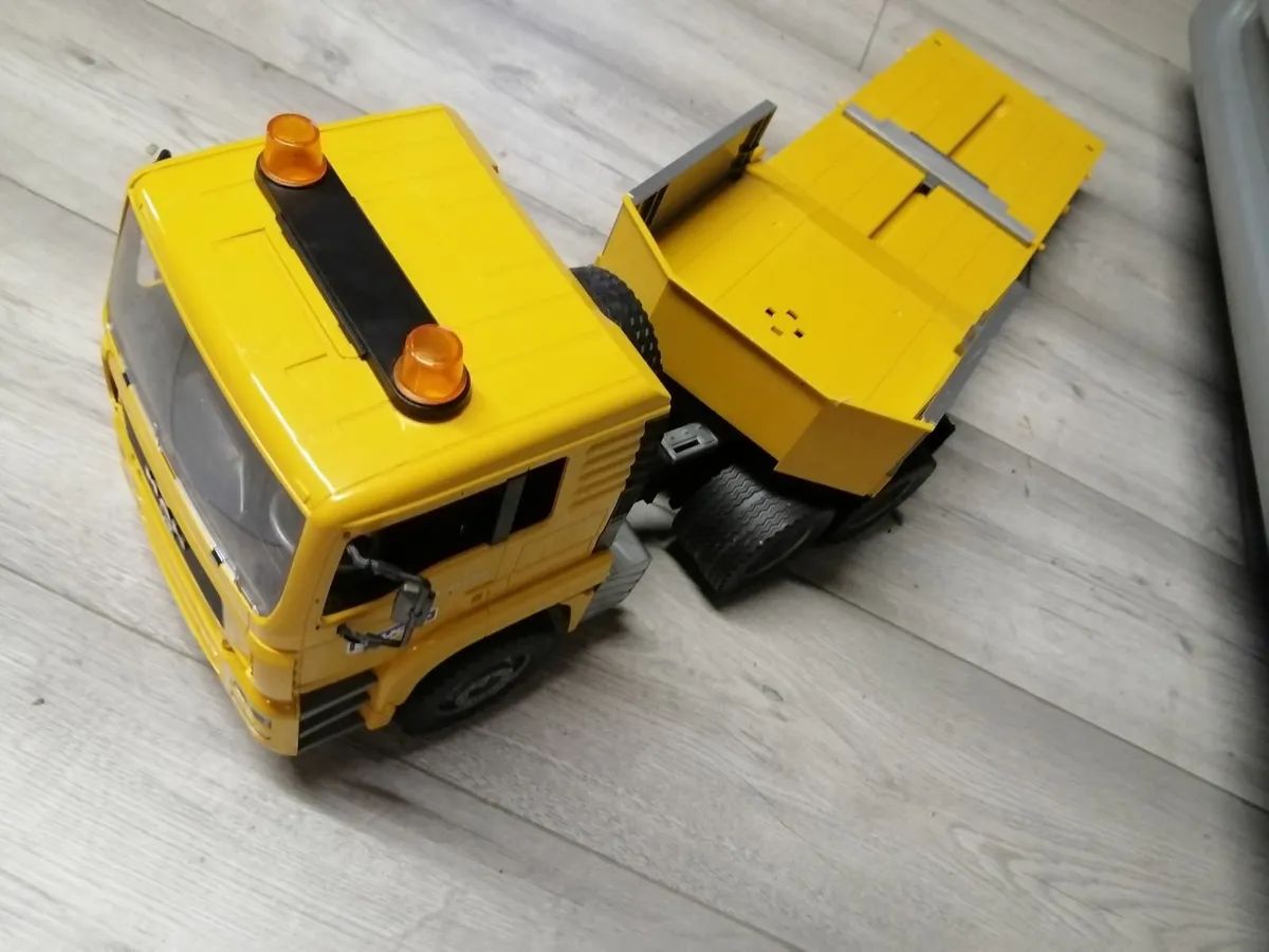 Bruder toys trailer - Image 1
