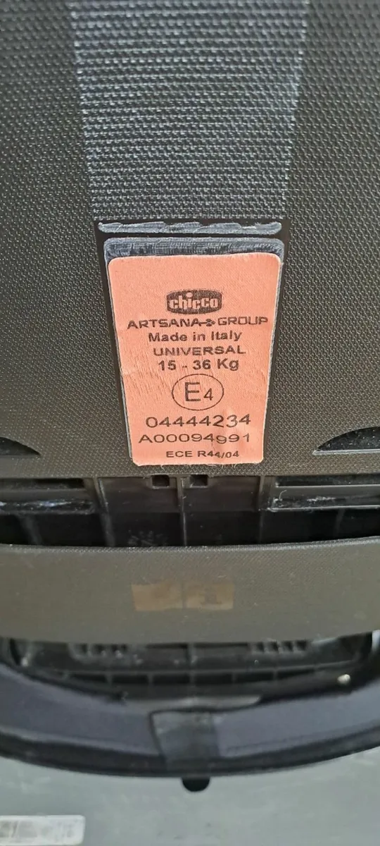 Chicco Car Seat - Image 3