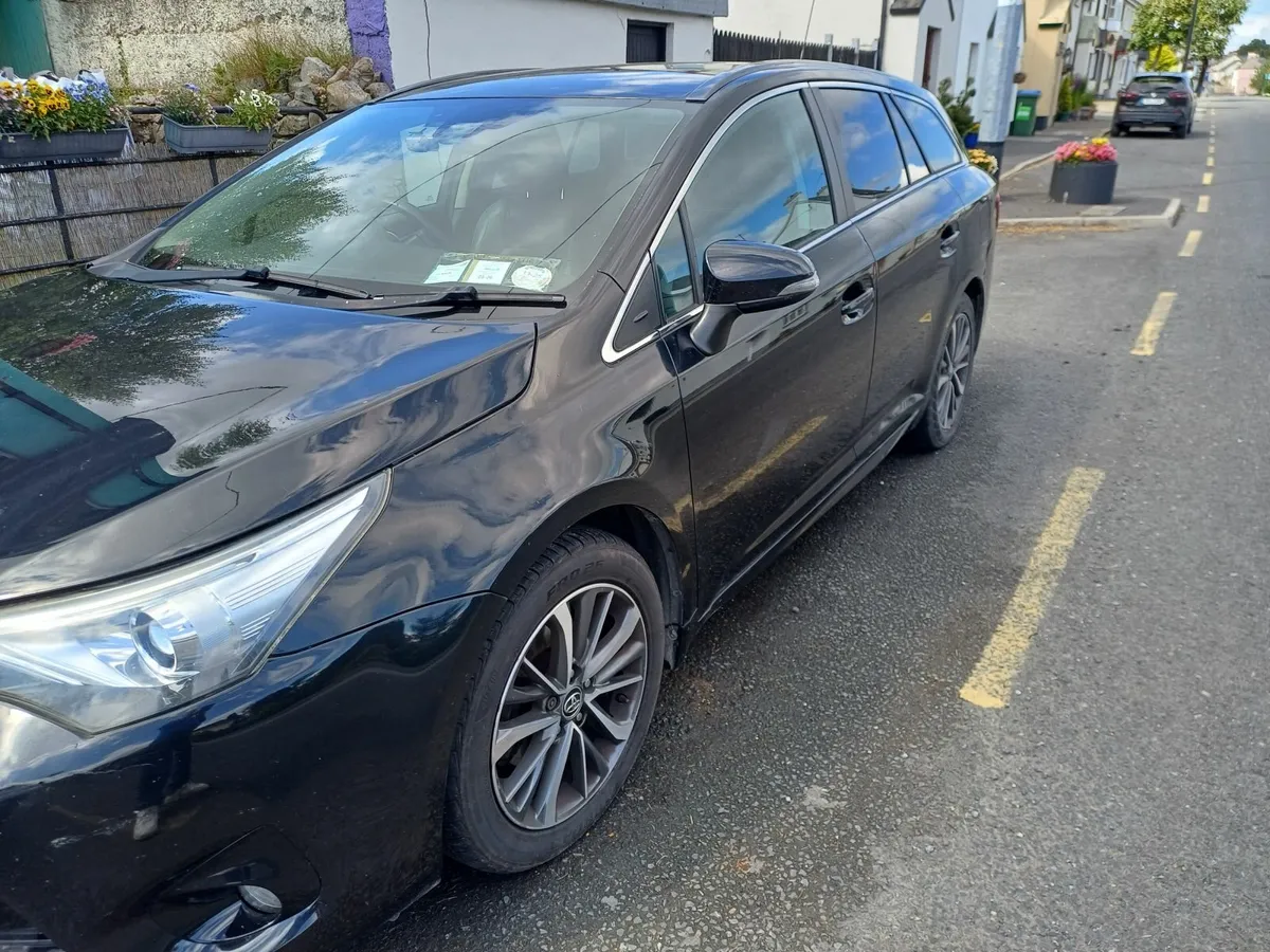 Toyota Avensis 1.6D Business Edition - Image 2