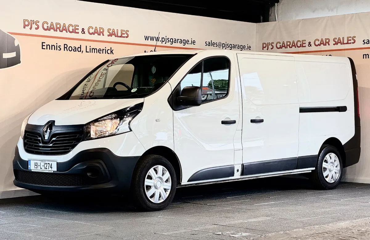 Renault Trafic 2019, 1 Year Warranty - Image 1