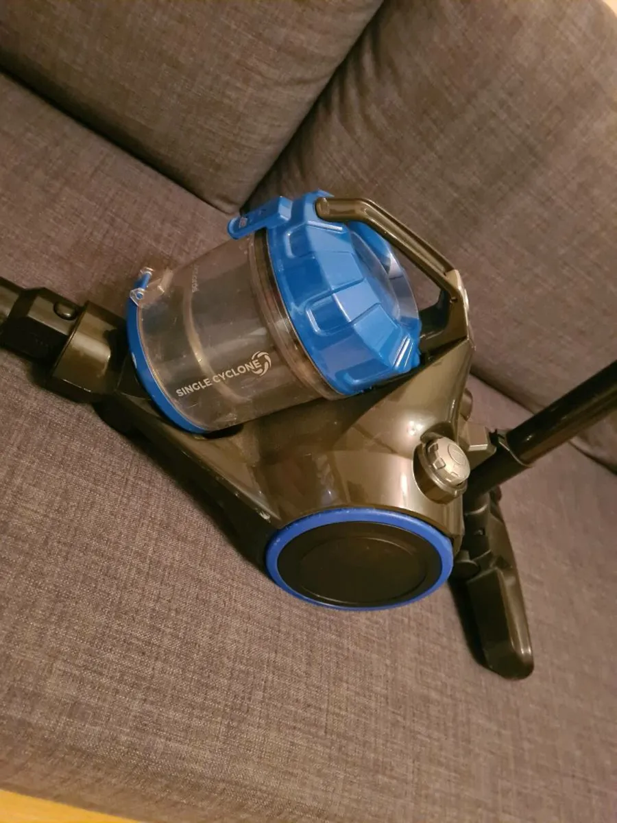 HOOVER - Image 4