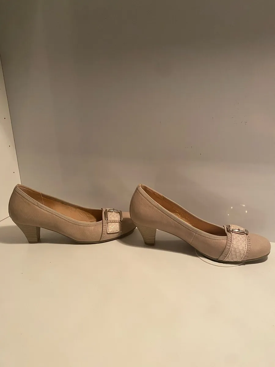 Gabor block heels - Image 3