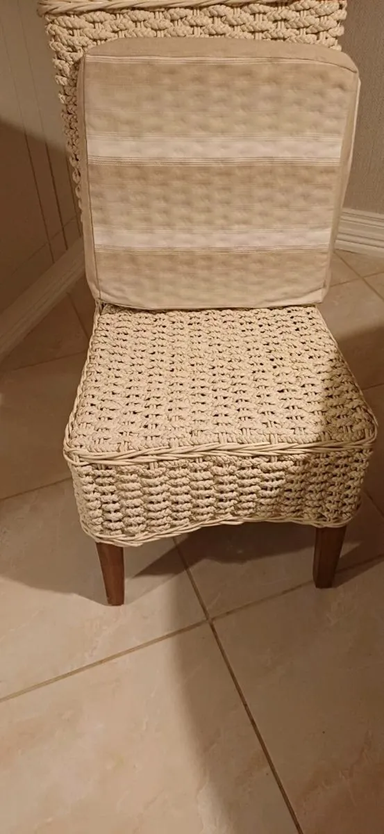 Kitchen chairs - Image 2
