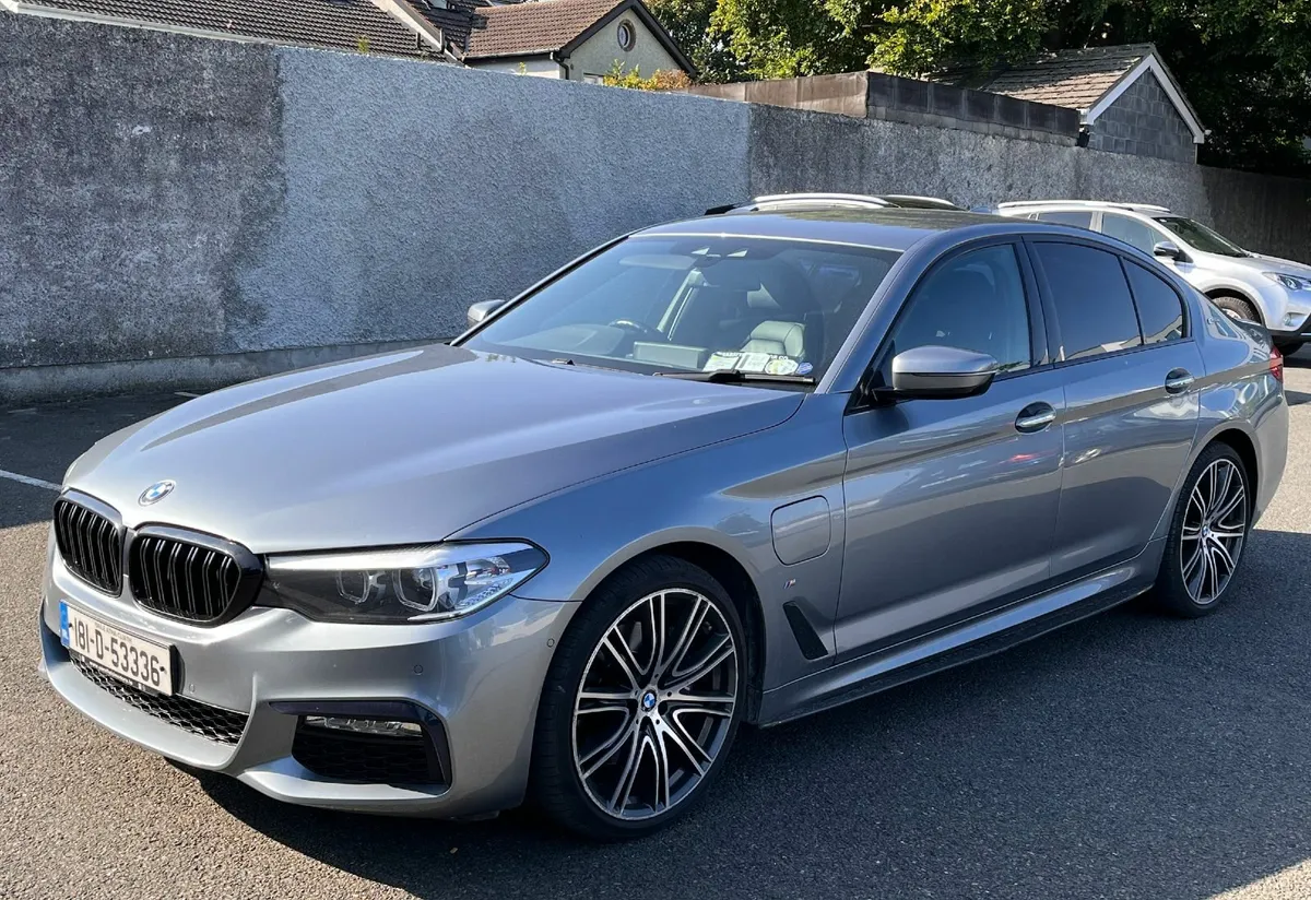 2018 BMW G30 MSport | 4-Door Auto | Priced to Sell - Image 4