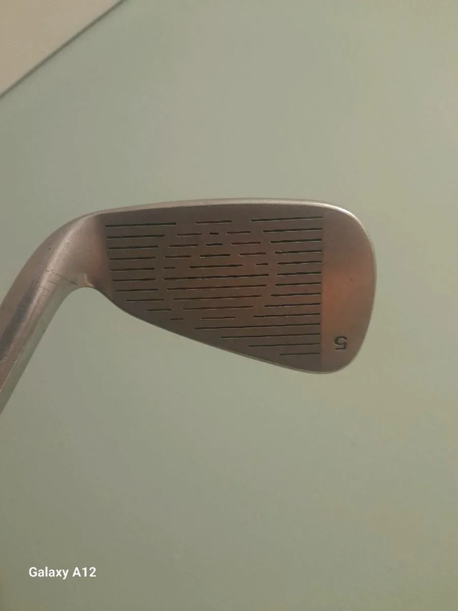Taylormade irons - Image 2