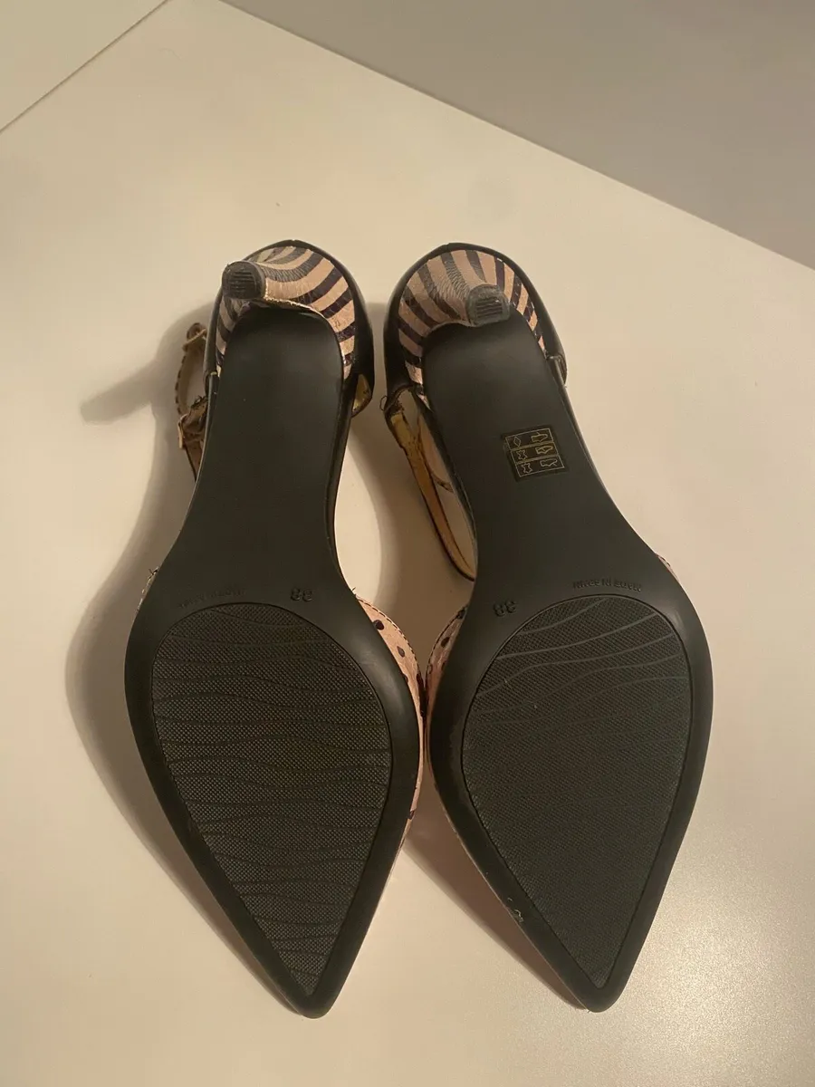 Spanish Marian high heels - Image 3