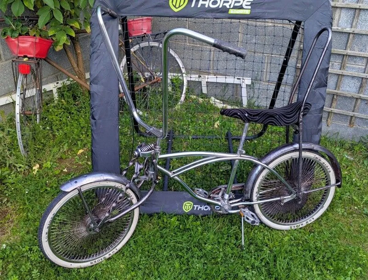 8 Ball Low Rider vintage bike - Image 3