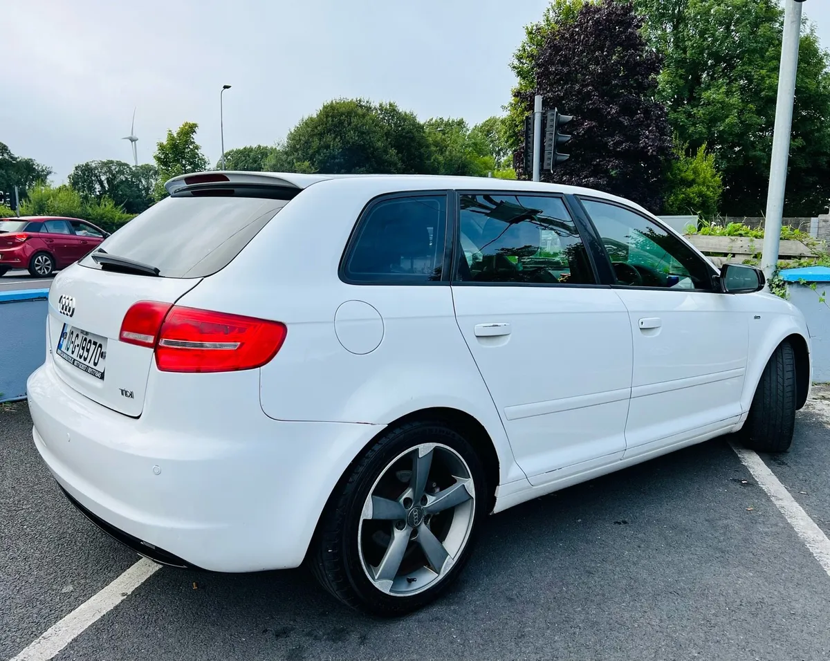 Audi A3 S-Line 2010 - Image 2
