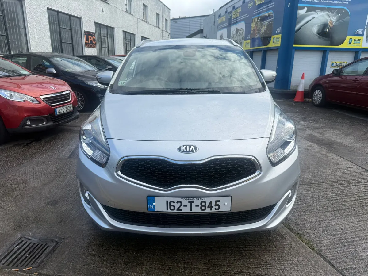 Kia Carens 2016 Low Mileage 7 seater - Image 4