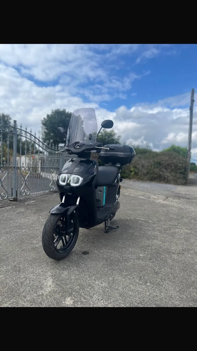 232 Yamaha Neos fully Electric - Image 2