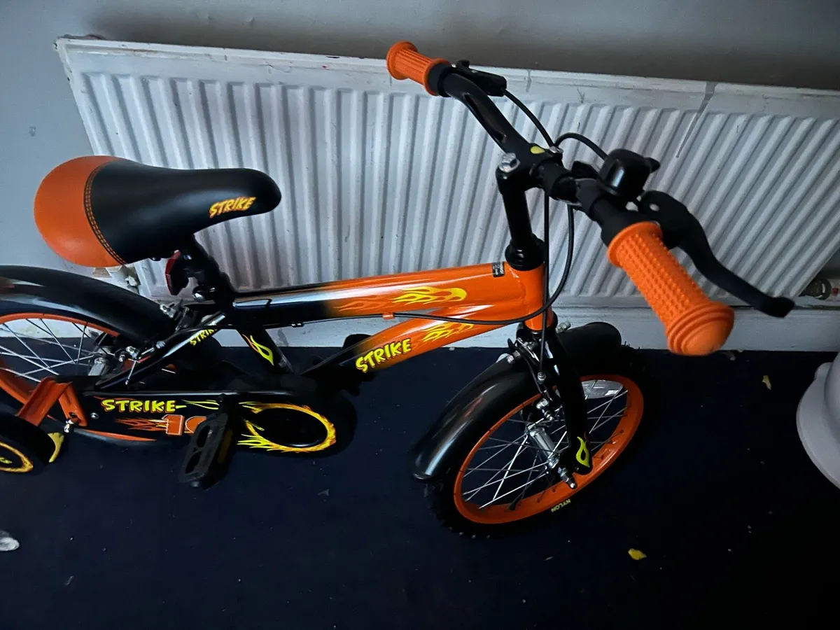 Kids bike - Image 1