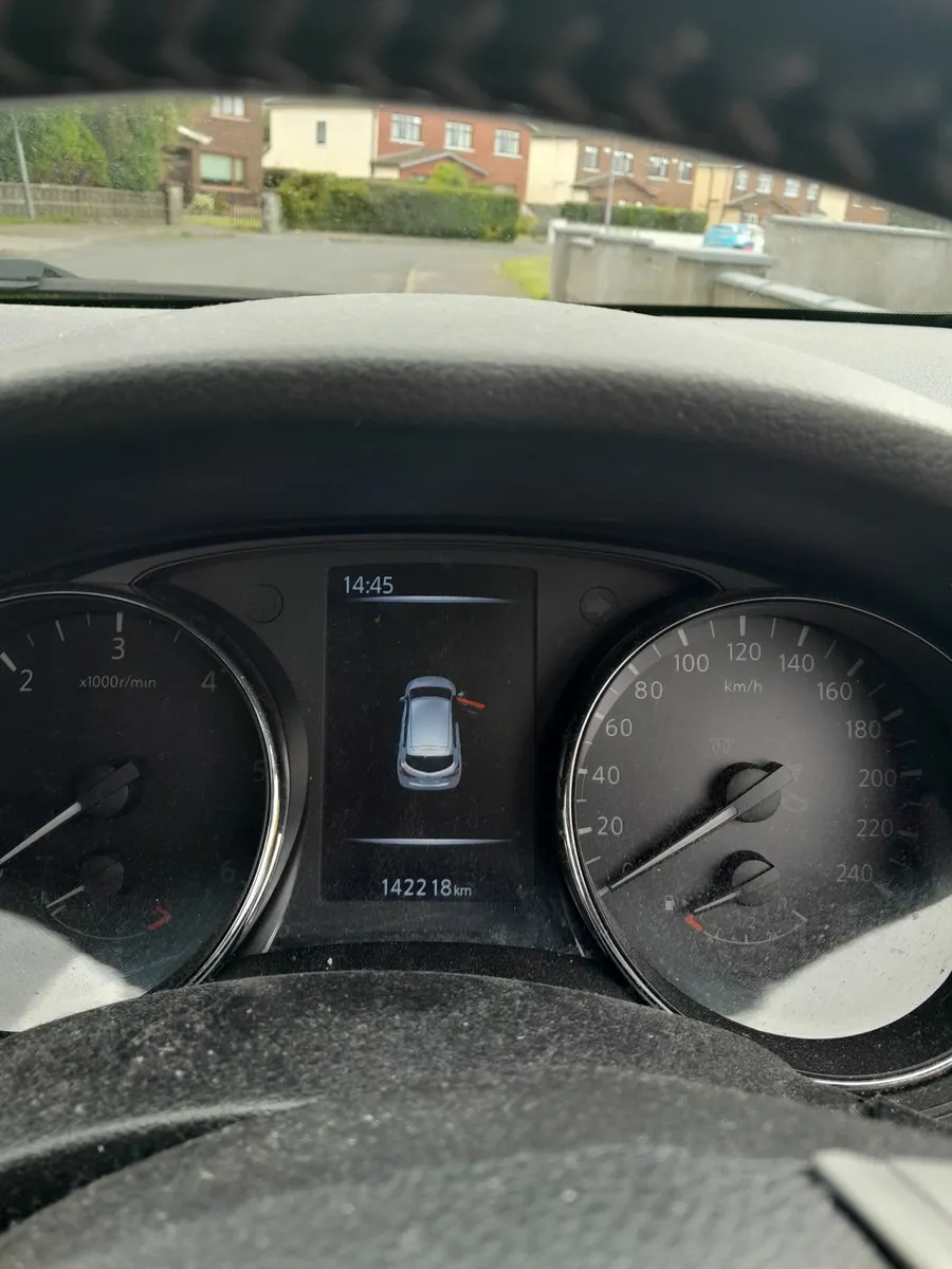 Nissan Pulsar 2015 - Image 3