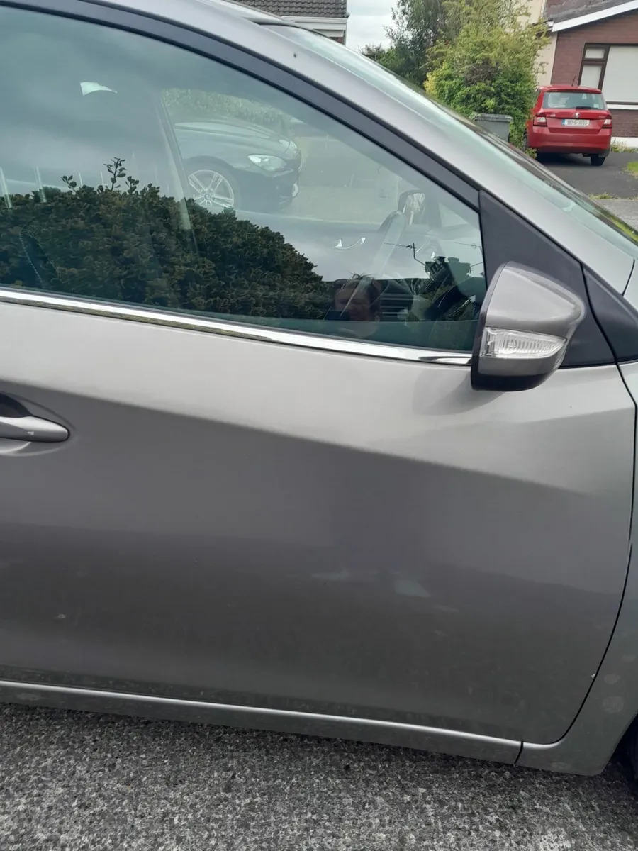 Nissan Pulsar 2015 - Image 4