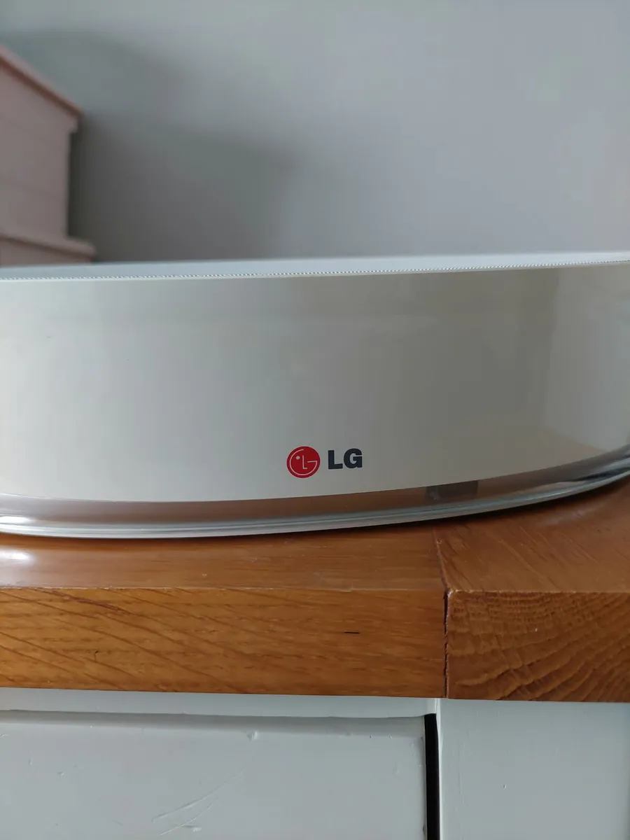 LG Bluetooth speaker - Image 1