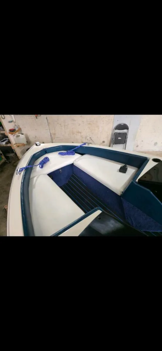 SPEEDBOAT - Image 4