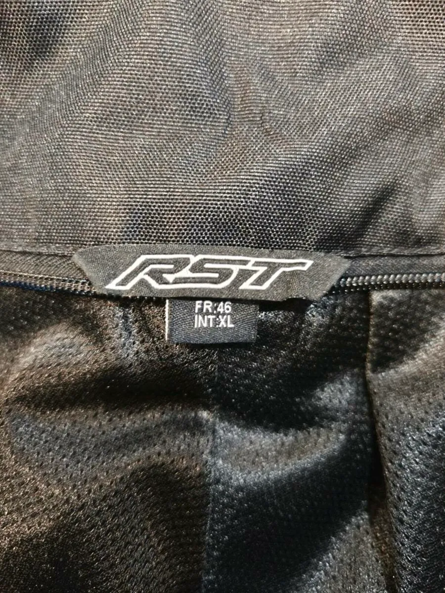 Motorbike trousers - Image 4