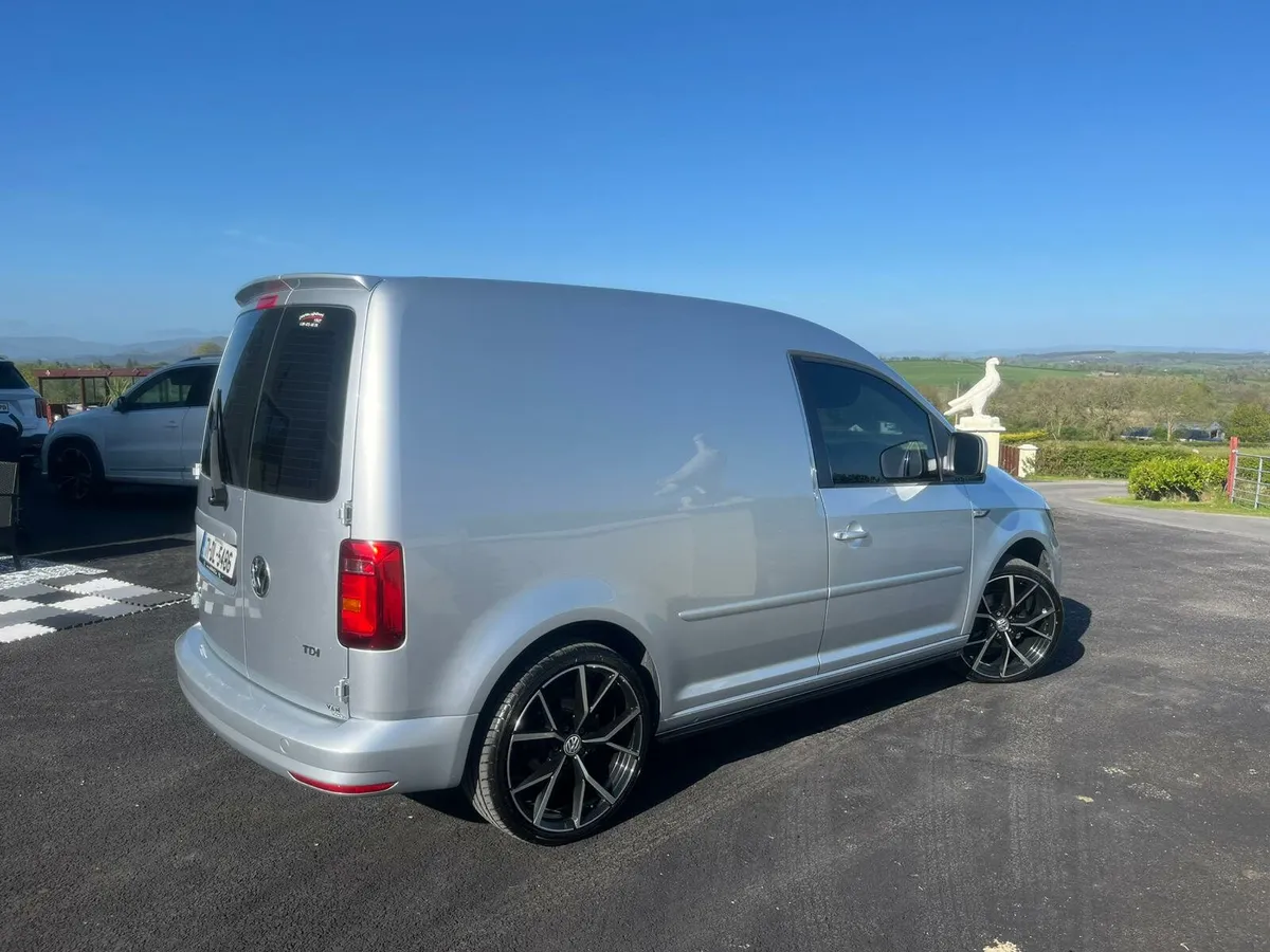 Volkswagon Caddy - Image 2