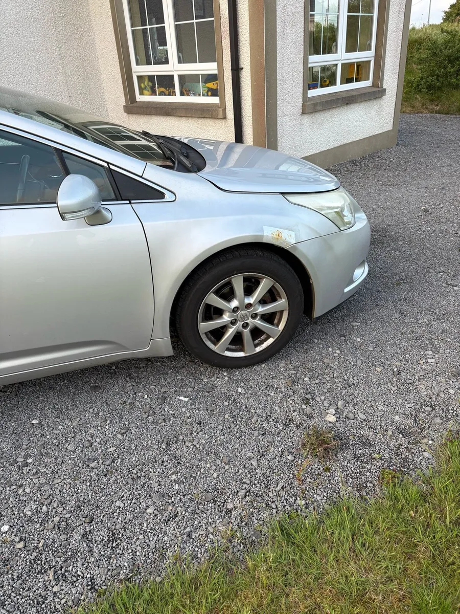 Toyota Avensis - Image 4