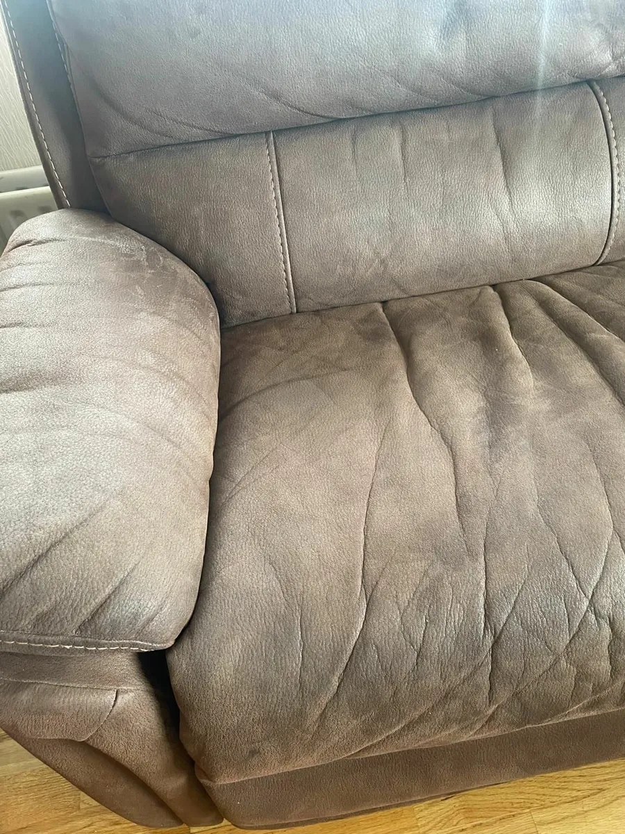 Suite of Furniture - Image 3