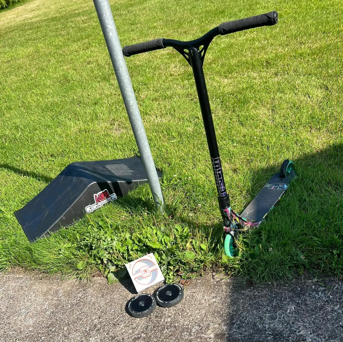 Stunt scooter - Image 1