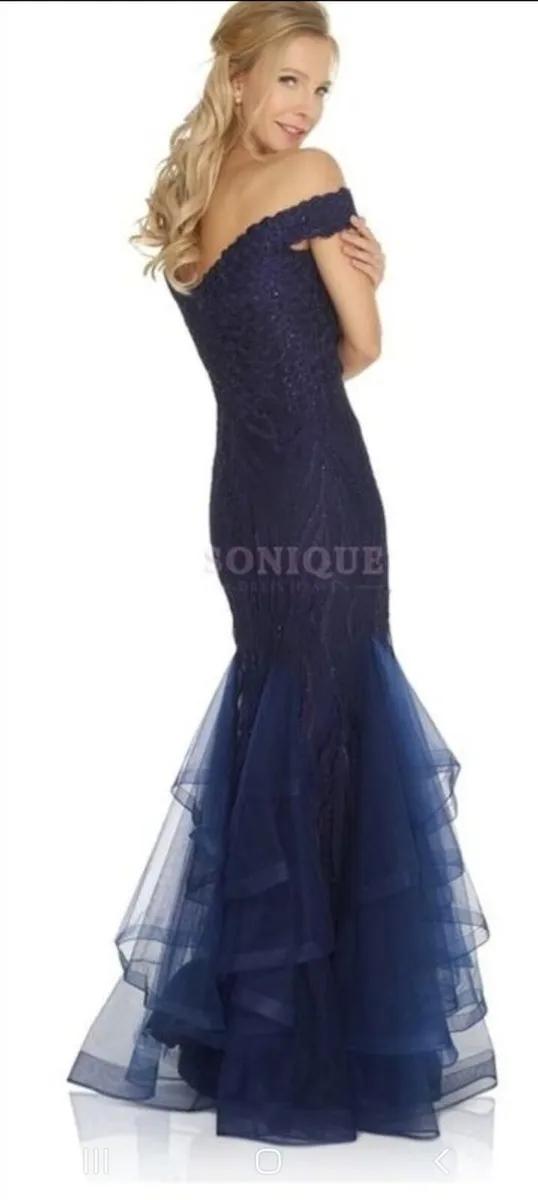 Debs dress/ TY ball/ Ball gown - Image 2